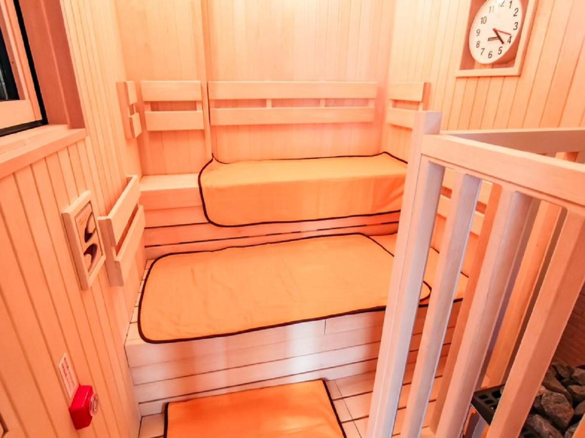 Hotel Livemax Premium Umeda East Οσάκα Εξωτερικό φωτογραφία